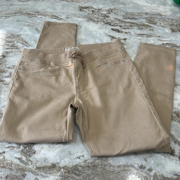 2 Pair of girls size 14-16 Plus khaki Jeggings. - Picture 2 of 4